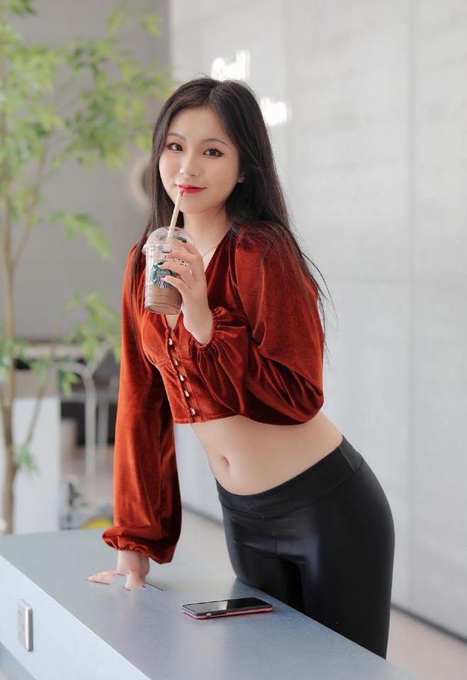 图片[3]-非常甜美的皮裤女孩 J1236 322P11V-16.4GB-靓丽图集
