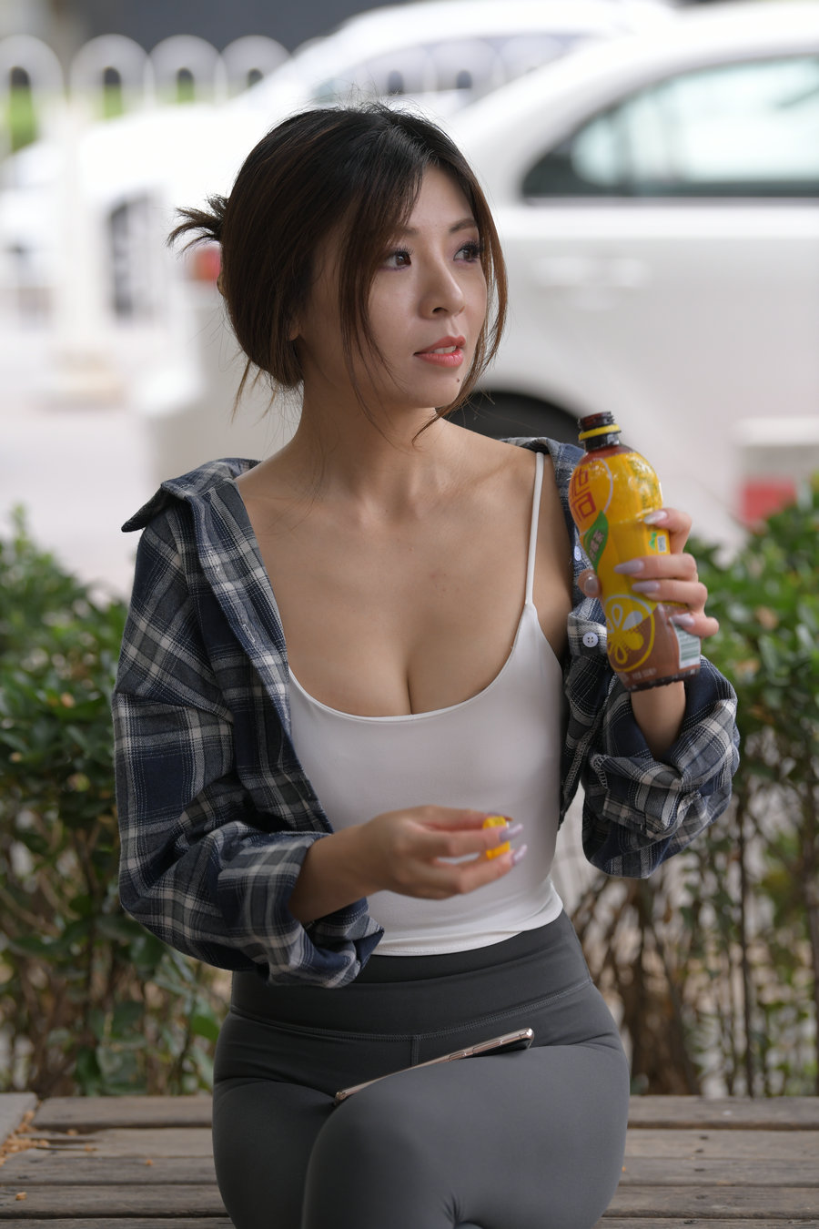 图片[1]-喝饮料的瑜伽裤女孩J2242 383P1V-17.5GB-靓丽图集