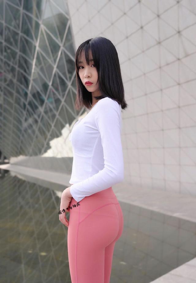 图片[4]-粉色瑜伽裤年轻女孩 J1311 417P17V-14.9GB-靓丽图集