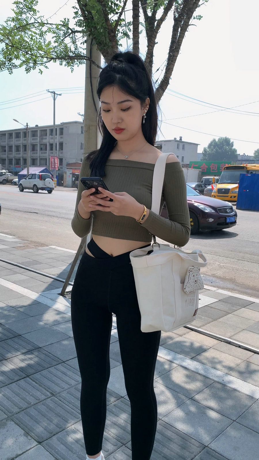 图片[1]-刚刚健身结束的高马尾瑜伽裤女孩J4111 MP4-8.97GB-靓丽图集