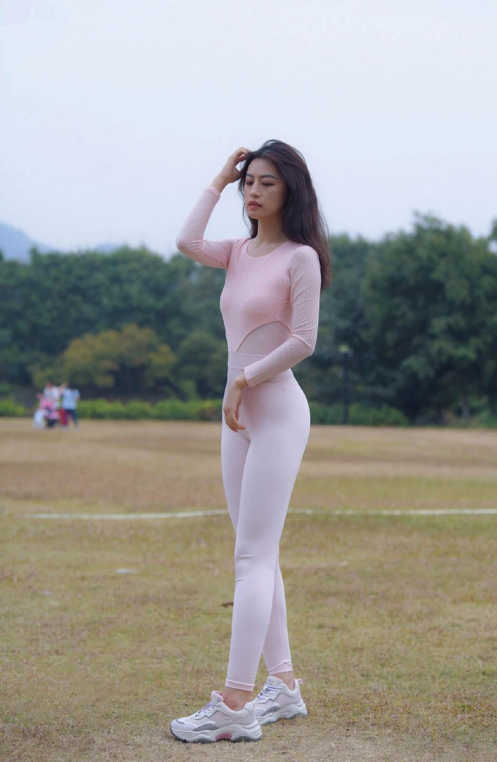 图片[1]-柔情似水的瑜伽裤姑娘 J1429 291P1V-14.6GB-靓丽图集