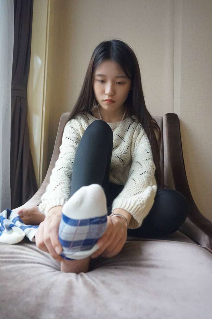 图片[5]-眼神很清澈的赤脚女孩【59P】20020-靓丽图集
