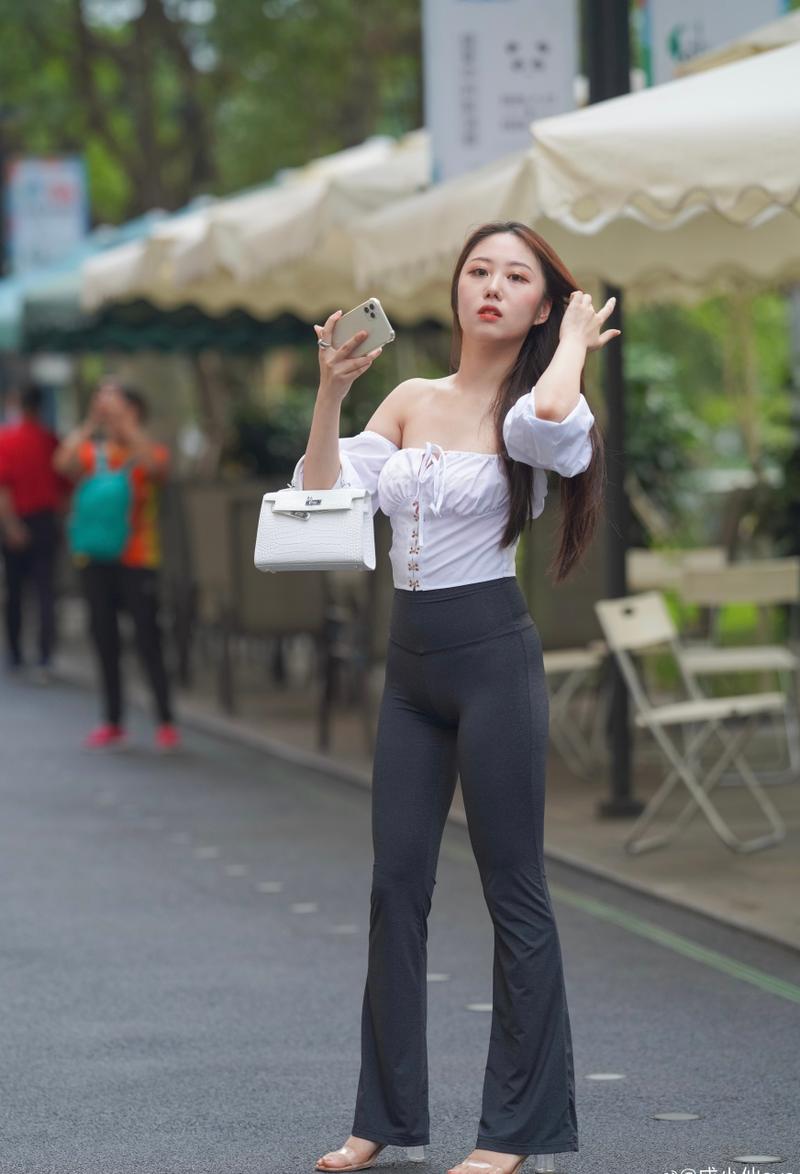 图片[2]-身材非常哇塞的瑜伽裤女孩  J1333 521P6V-21.6GB-靓丽图集