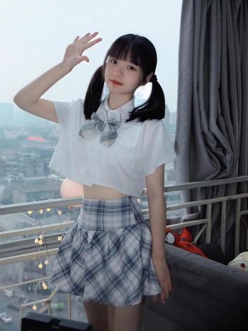 图片[6]-网格丝袜的清纯双马尾小姑娘-靓丽图集